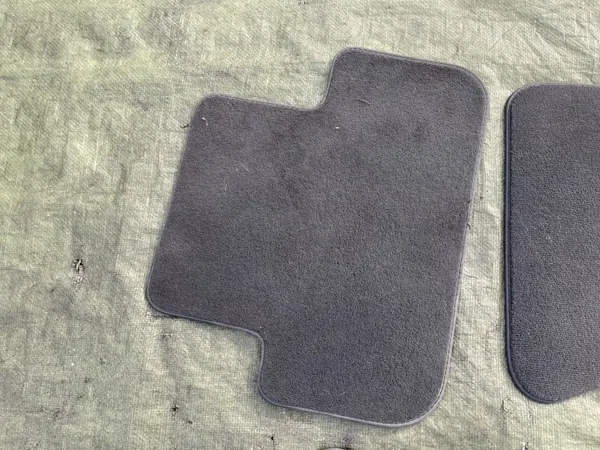Tapis velours OEM 8K1863691B pour Audi A4 B8/A5 image 5