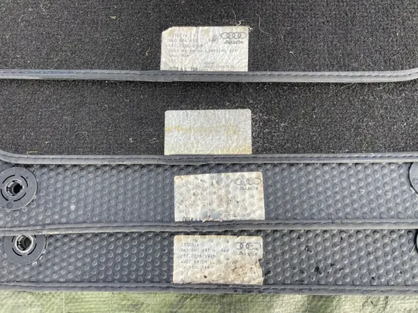 Tapis velours OEM 8K1863691B pour Audi A4 B8/A5 image 7