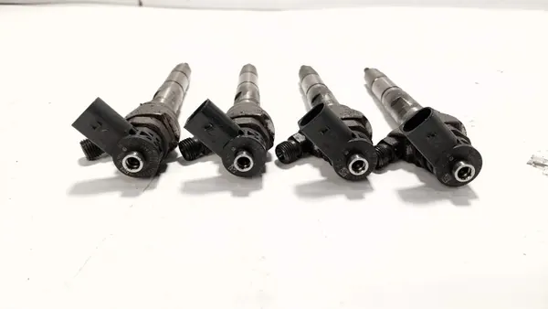 Système de carburant OEM 04L130755D pour Skoda Superb III Estate image 9