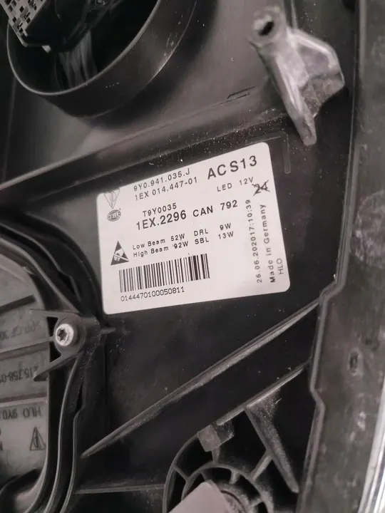 Porsche Cayenne 9Y GTS Linker Lamp OEM image 7