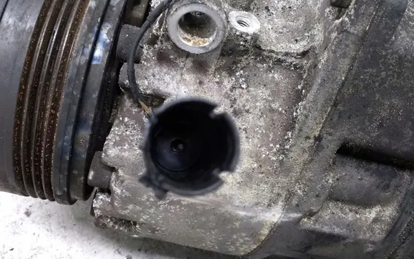 Compressore A/C BMW X5 E53 2006 image 4