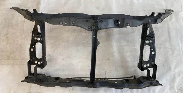 Etupuskurin vahvike OEM J1224 Lexus LS 2009-2012 image 2