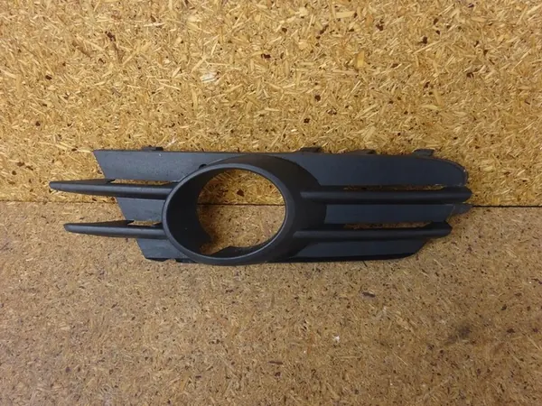 SCIROCCO III 08-14 Copertura Faro Destro 1K8853666C image 4