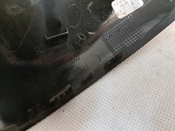 Couvercle de rétroviseur droit OEM a35 Mercedes A35 AMG image 8