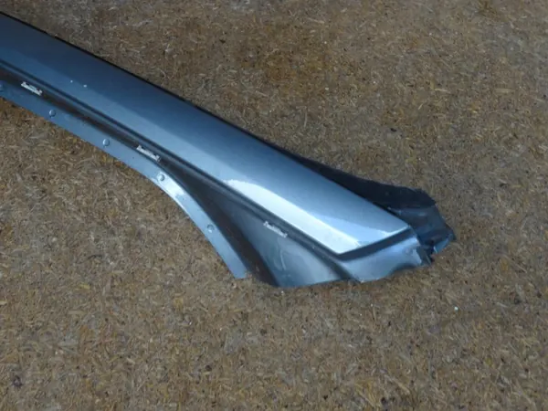 AUDI A3 8V Dachstütze A vorne rechts - OEM Teil image 3