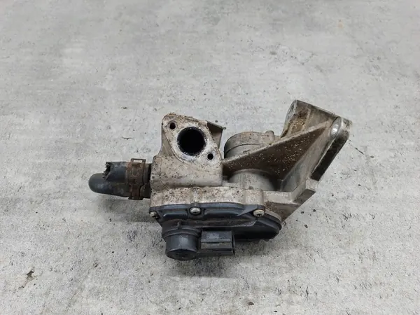 Válvula EGR SEAT LEON II 2.0 FSI image 4