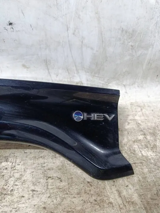 Toyota Yaris IV takakontin koriste OEM 768010DC50 image 3