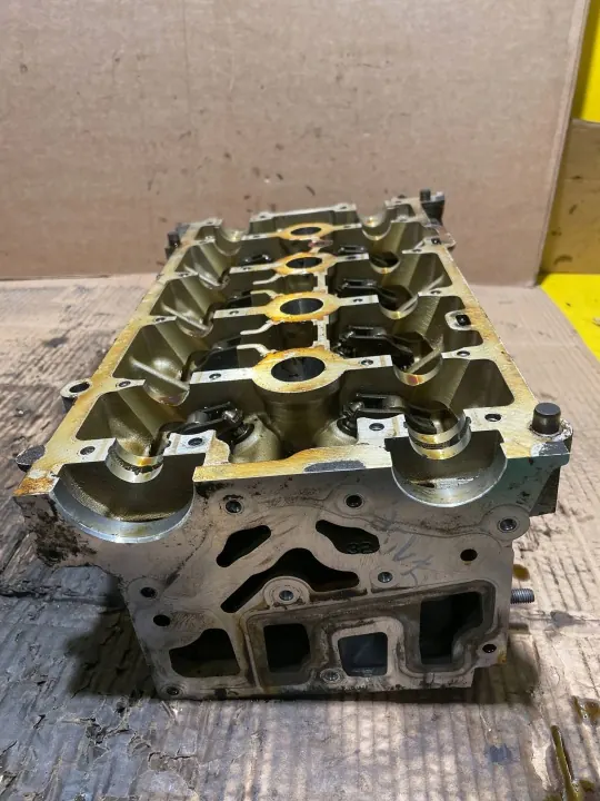 Culata Renault OE 8200145259F - Usada image 4