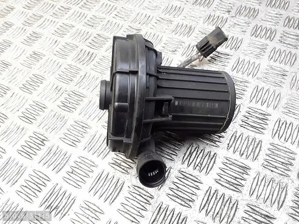 Pompe à air secondaire BMW 7 Series E65 2004 72812400 image 2