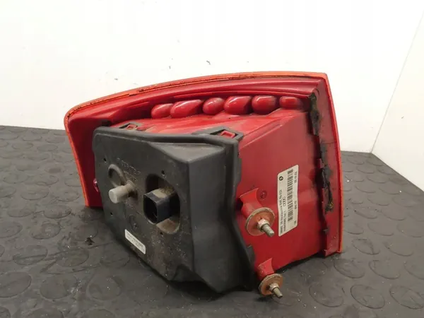 Lámpara trasera Audi A8 S8 D3 4E 4E0945096C image 2