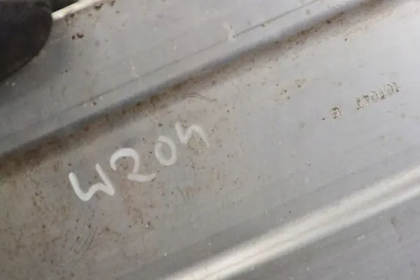 Mercedes-Benz C W204 Puskuri Iskunvaimennin A2046201195 2x image 4