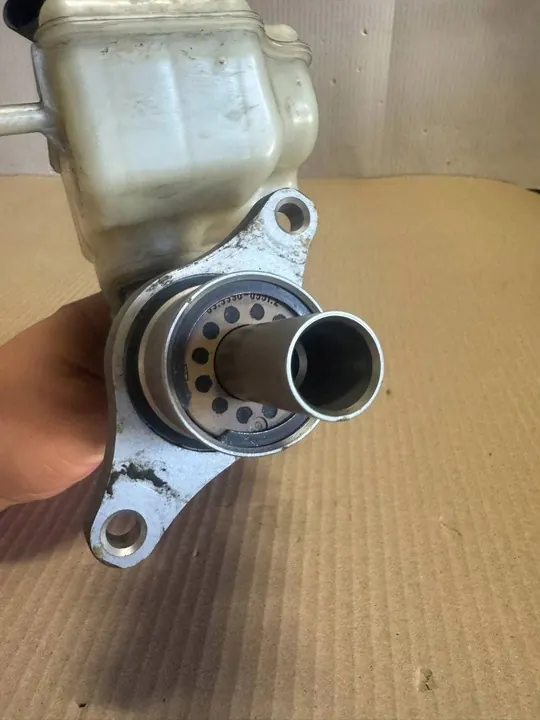 Bromspump 1K1614019L VW Golf EOS Jetta ŠKODA Yeti Superb image 2