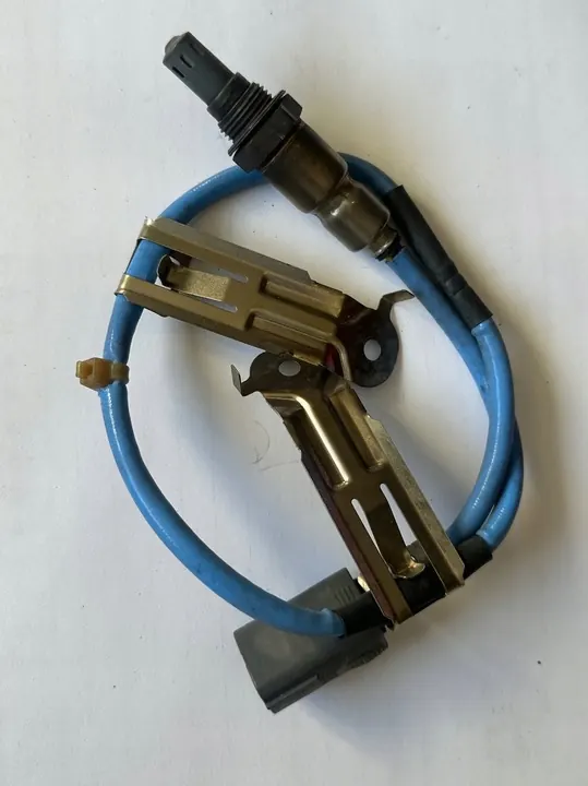 Mazda Lambda Sensor UAA0001-MD015 image 2