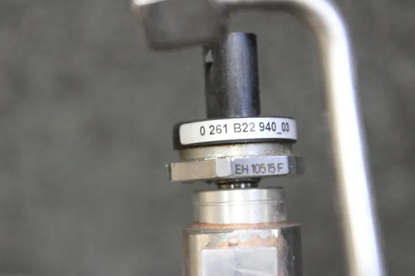 Rail de carburant BMW F10 F20 2.0 4804160 2375198 image 5