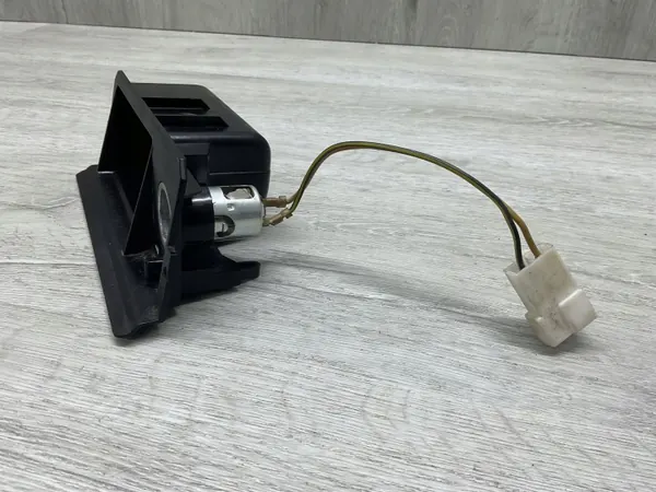 Cendrier Mercedes-Benz OEM 1298100579 pour SL R129 image 4