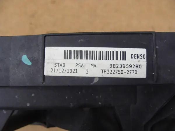 Peugeot OE 9823959280 Elektrisk Motor, Kylfläkt image 4