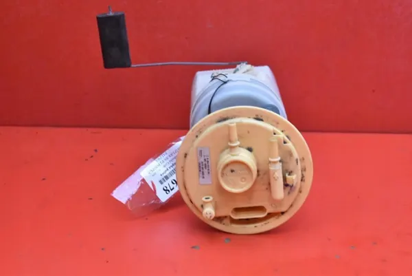 Bränslepump MN135000 för Mitsubishi Colt 1.3 16V image 5