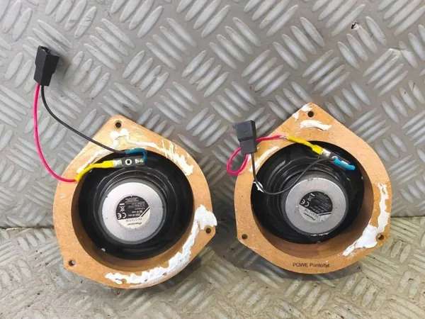Altavoz de puerta delantera Microcar TSG1310F - Usado image 4