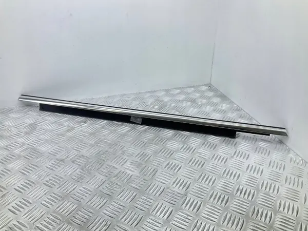 Audi A3 S3 8V Achterruitlijst OEM 8V3 image 2