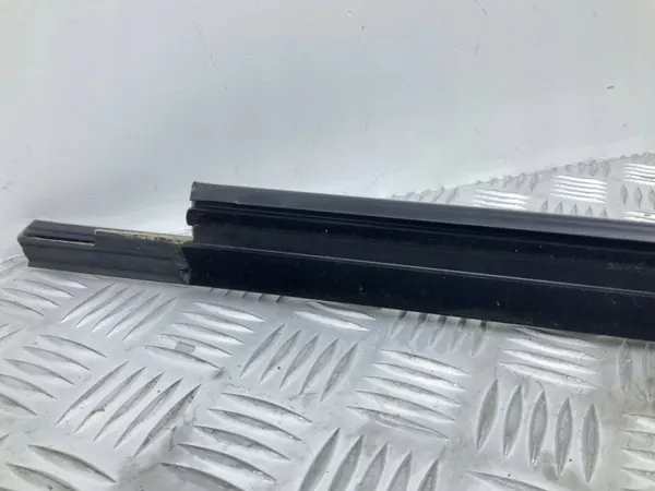Audi A3 S3 8V Achterruitlijst OEM 8V3 image 6