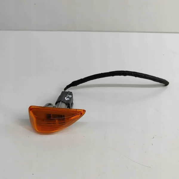 Rechter spatbordknipper OEM AB3913K354AC Ford Ranger image 2