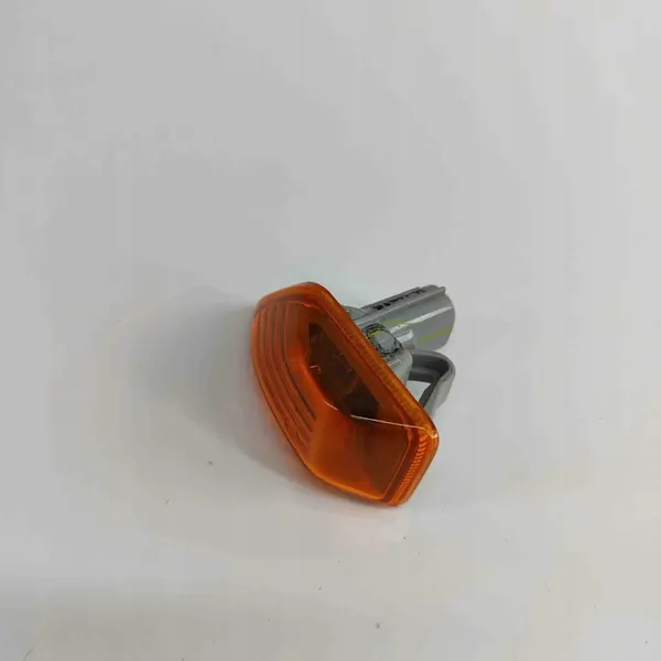 Rechter spatbordknipper OEM AB3913K354AC Ford Ranger image 4