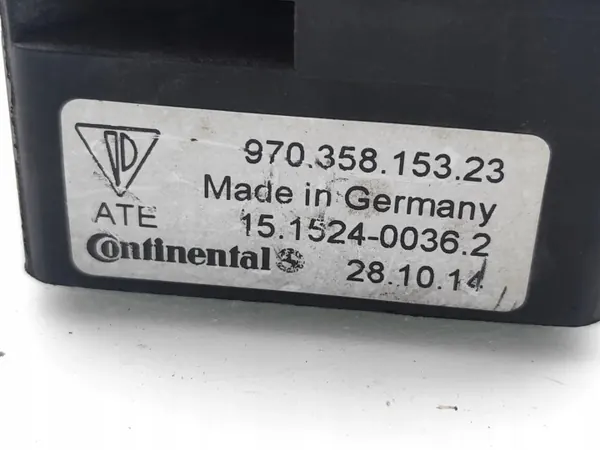 Porsche OEM 97035815323 - Gebrauchtes Hybridteil image 7