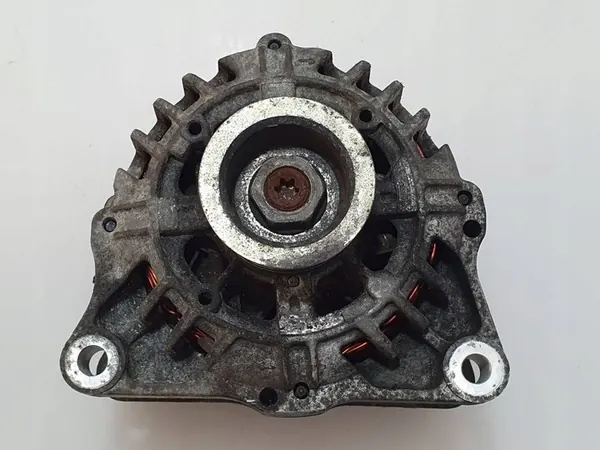 Toyota Aygo AB10 2009 Vaihtovirtageneraattori 9656003780 image 4