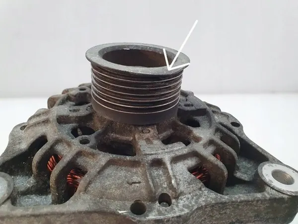 Toyota Aygo AB10 2009 Vaihtovirtageneraattori 9656003780 image 5