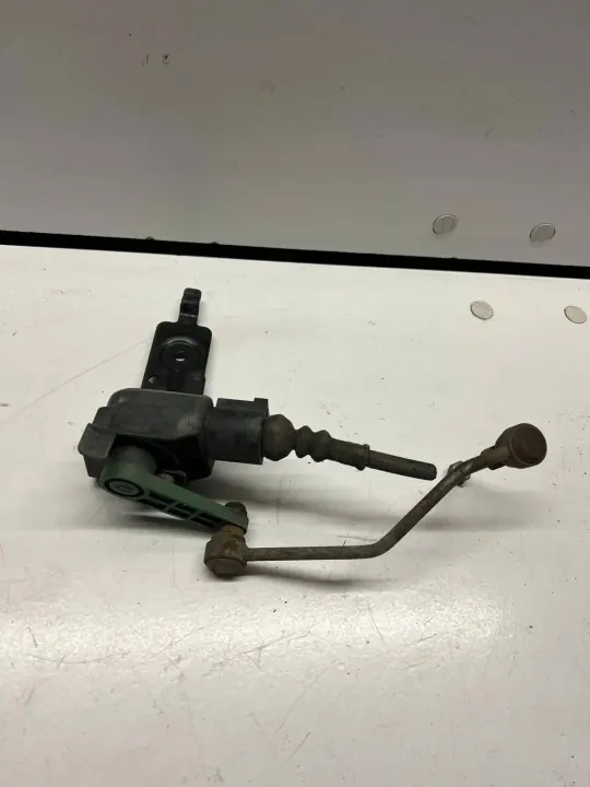 Audi A6 S6 C6 4F 2009 OEM 4F0941285B Del image 2