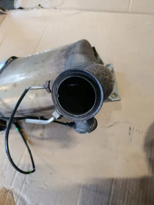 Catalizador VW Passat CC 2.0 TDI OEM 04L131765BA image 3