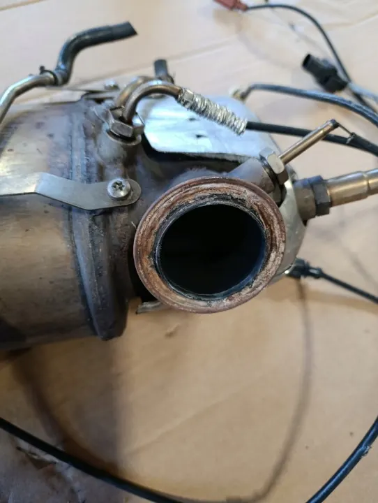 Catalizador VW Passat CC 2.0 TDI OEM 04L131765BA image 4