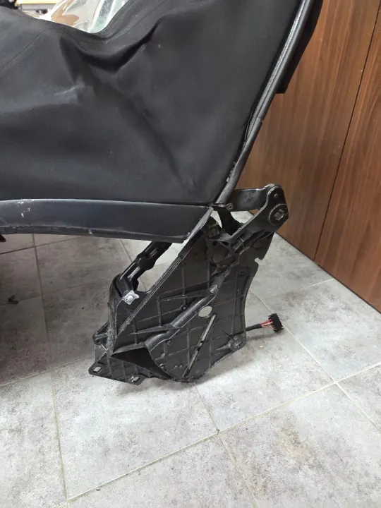 Porsche 911 996 Mjuk Tak OEM 99656111100 - Begagnad image 6