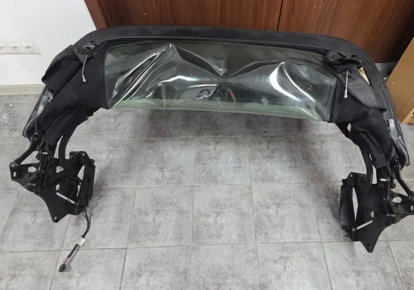 Porsche 911 996 Mjuk Tak OEM 99656111100 - Begagnad image 8
