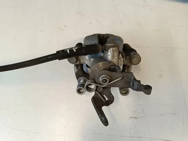 SKODA OCTAVIA III Takaoikea jarrusatula 5Q0615424A image 2