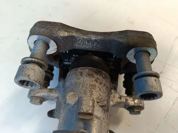 SKODA OCTAVIA III Takaoikea jarrusatula 5Q0615424A image 6