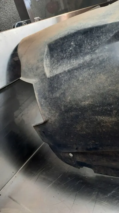 Left Front Wheel Arch Volvo S60 30655665 image 3