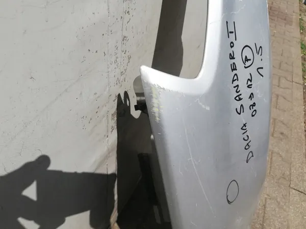 Höger Framskärm Dacia Sandero I 2008-2013 OEM 631005379R image 4