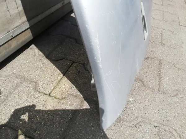 Höger Framskärm Dacia Sandero I 2008-2013 OEM 631005379R image 5