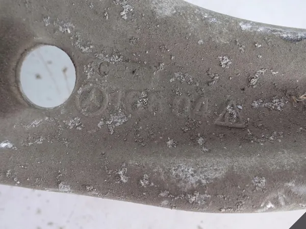 Disco di ancoraggio MERCEDES ML GL GLE A1664210220 image 2