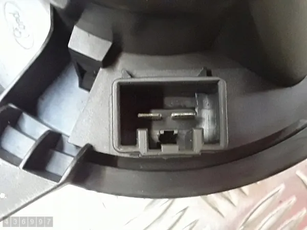 Lämmityspuhallinmoottorin tuuletin OEM AM-436997 - Ford image 3
