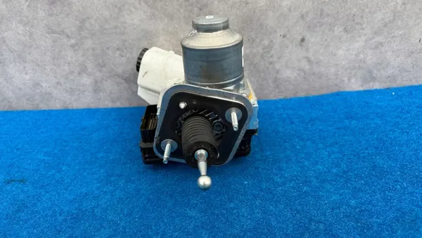 ABS Rempomp Servo BMW X5 G05 G06 G60 G61 G70 OEM image 3