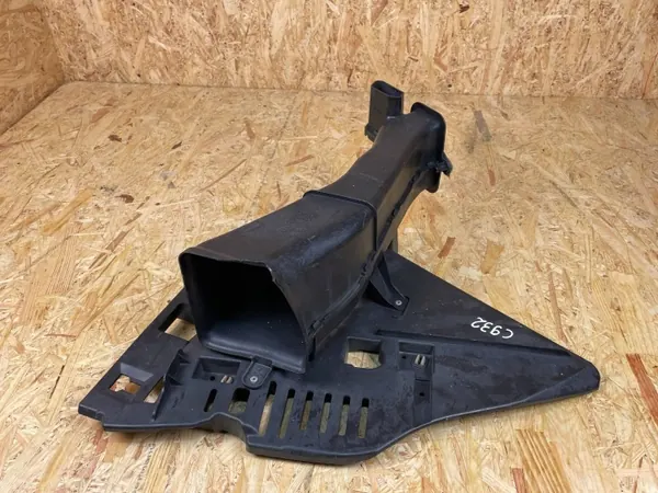 OEM 53298-24010 Cache Prise d'Air Pare-Choc Avant Droit image 4