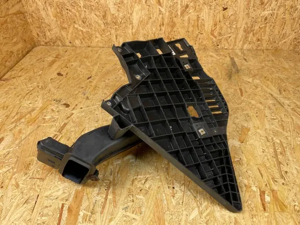 OEM 53298-24010 Cache Prise d'Air Pare-Choc Avant Droit image 8