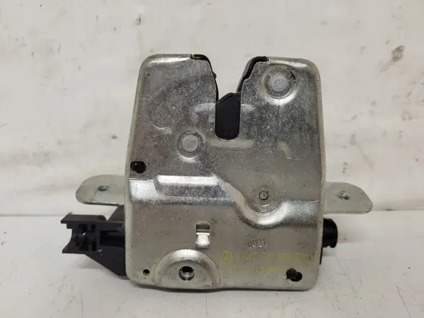 Serrure de coffre Mercedes Vito W447 OEM A4477401900 image 2