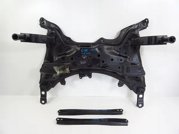 TOYOTA C-HR 1.8 HYBRID Support Moteur image 2