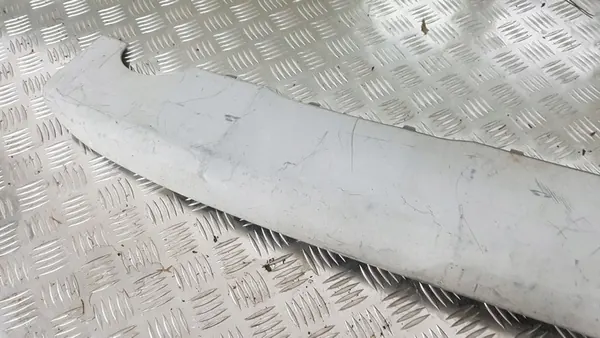 KIA NIRO 19- Moldura de parachoques trasero 86665-G5500 image 2