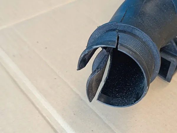 Audi A4 B9 Avant Intercooler 2023 OE 8W0145805AD image 3