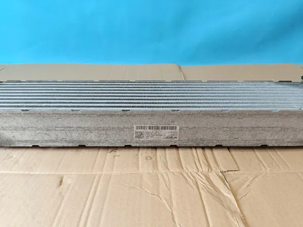 Audi A4 B9 Avant Intercooler 2023 OE 8W0145805AD image 7