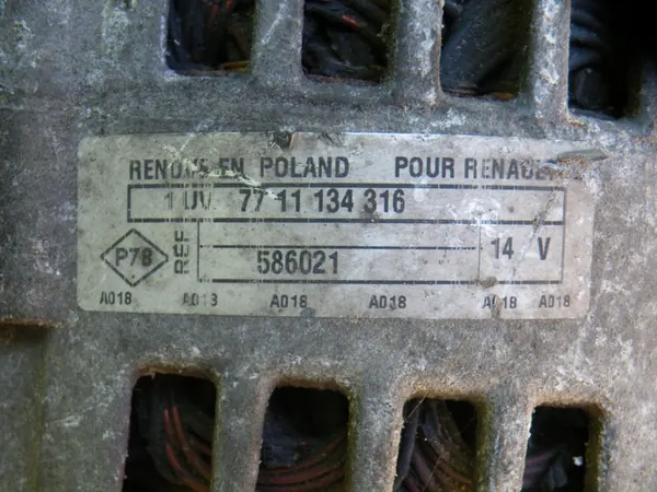 Renault Trafic Master Alternator 125A OEM 7711134316 image 7